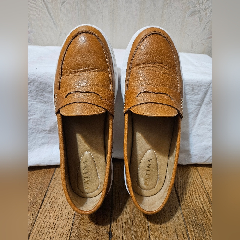 Portland Leather/Patina Penny Loafers size 9